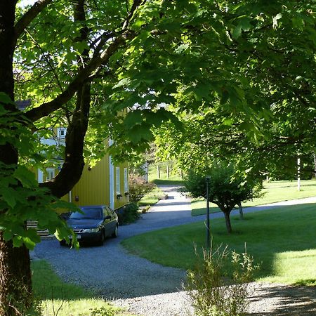 Hotel Perolofgarden Asbro Bagian luar foto