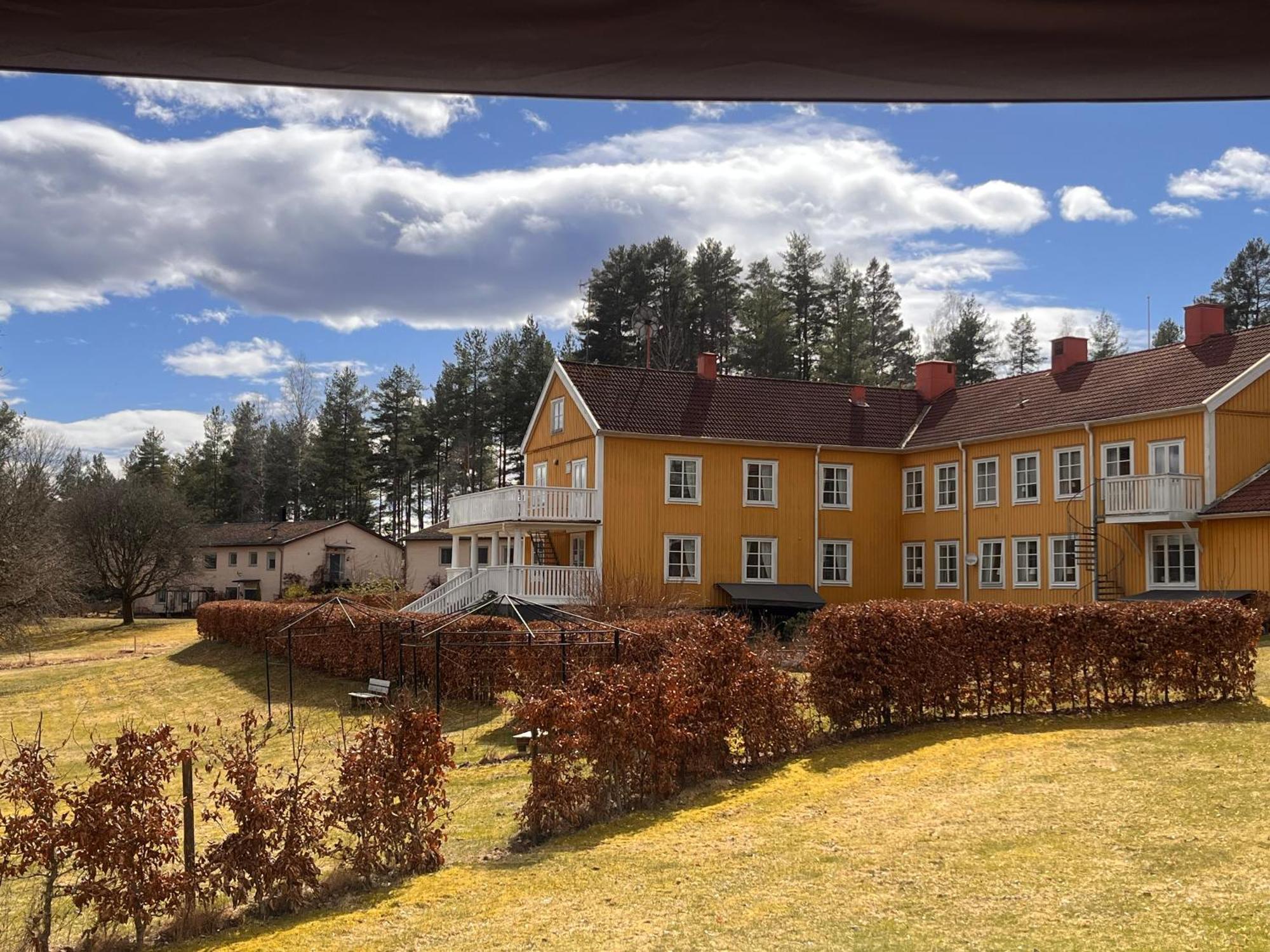 Hotel Perolofgarden Asbro Bagian luar foto