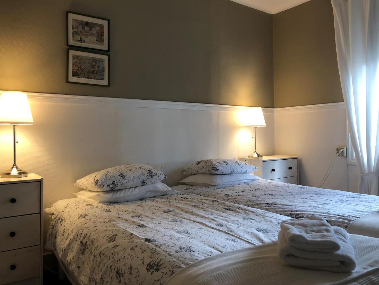 Hotel Perolofgarden Asbro Bagian luar foto